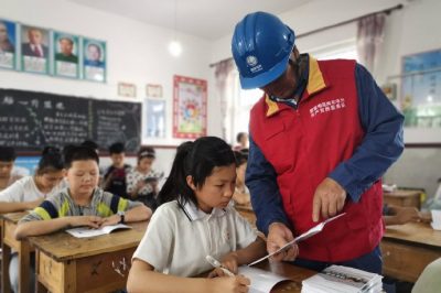 肅寧縣供電公司開(kāi)展一堂生動(dòng)的安全用電知識(shí)課