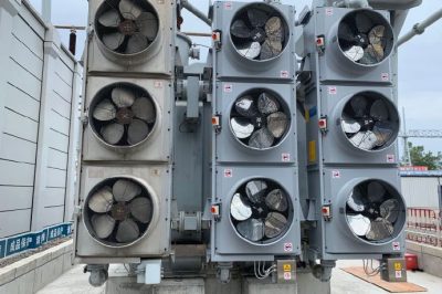 主變設(shè)備更換主變冷卻器風(fēng)扇，確保變電站投產(chǎn)運(yùn)行