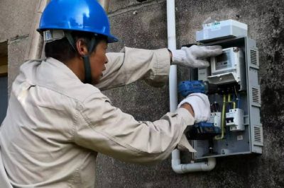 車橋供電所更換時(shí)差表計(jì)，確保線損指標(biāo)完成