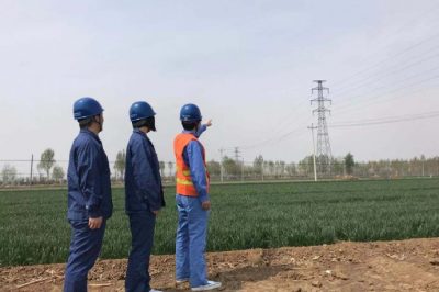 唐縣供電公司進行線路巡視，消除線路設備隱患