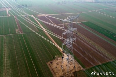 從“星星點(diǎn)燈”到“萬(wàn)家燈火”——石家莊電網(wǎng)70年跨躍發(fā)展歷程