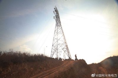 太行新能大裕朝村24兆瓦分散式電場送出工程現(xiàn)場