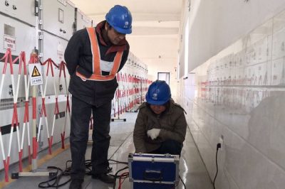 110kV張集變10kV開(kāi)關(guān)柜和保護(hù)裝置進(jìn)行檢修消缺