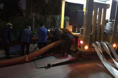 東莞市政企聯(lián)動(dòng) 助力防汛抗洪