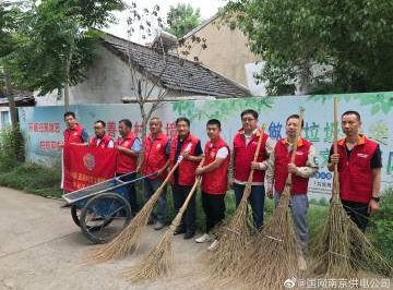 結(jié)對開展環(huán)境整治，助力美麗鄉(xiāng)村建設(shè)