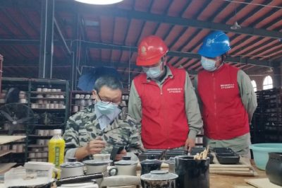 巡查，為了復(fù)工用電萬(wàn)無(wú)一失