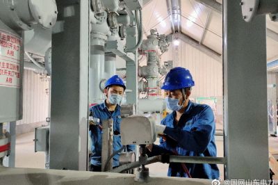 拆除變電站阻波器 維修開(kāi)關(guān)機(jī)構(gòu)