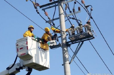 10千伏鄧王線19號桿1號開關(guān)PT引線斷線故障進(jìn)行帶電消缺