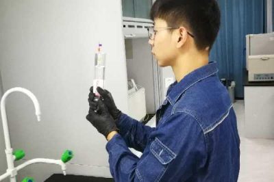 對(duì)榆林駐地油化室色譜分析儀開展標(biāo)準(zhǔn)油樣分析