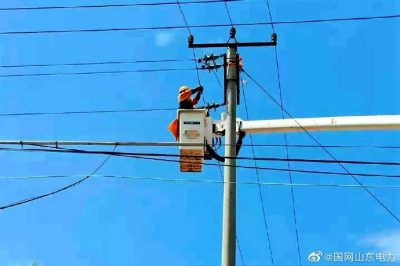 到馬格莊2號(hào)臺(tái)區(qū)10千伏郭家線和馬格莊支線10號(hào)桿接引線