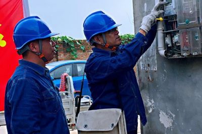 國(guó)網(wǎng)深州市供電公司開(kāi)展計(jì)量專業(yè)巡檢工作