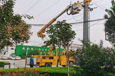 對(duì)10千伏樂園線進(jìn)行帶電消缺