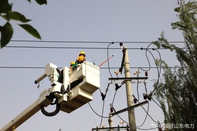 帶電緊固絕緣子螺栓