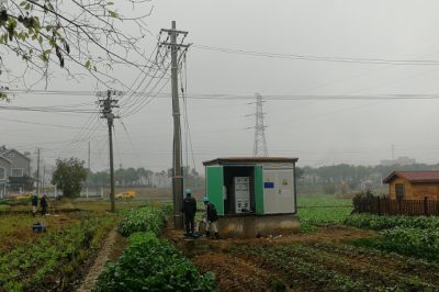 在10KV和唐線新增一臺400KVA咀頭南站箱變