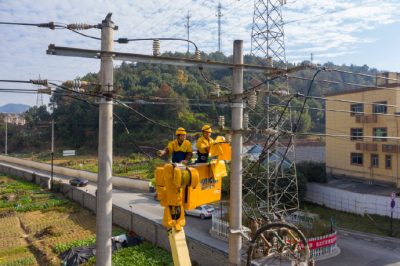 開展杭州桐廬橫村方埠區(qū)塊區(qū)域網(wǎng)架優(yōu)化改造工程