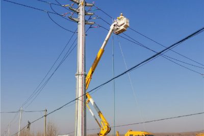 對(duì)110千伏樹行站10千伏岳溝線55號(hào)桿開(kāi)展旁路作業(yè)