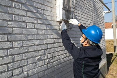 對(duì)電采暖用戶的計(jì)量裝置、供電線路設(shè)備進(jìn)行隱患排查