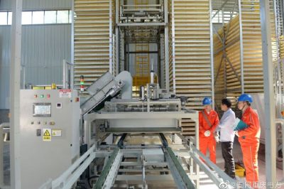 桑蠶住進“智能屋” 鄉(xiāng)村振興有“絲路”